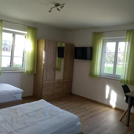 Gastehaus Huber Berg Rudelzhausen